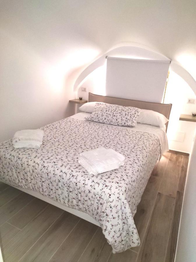 Bbsantanna2 Bed & Breakfast Bari Exterior foto